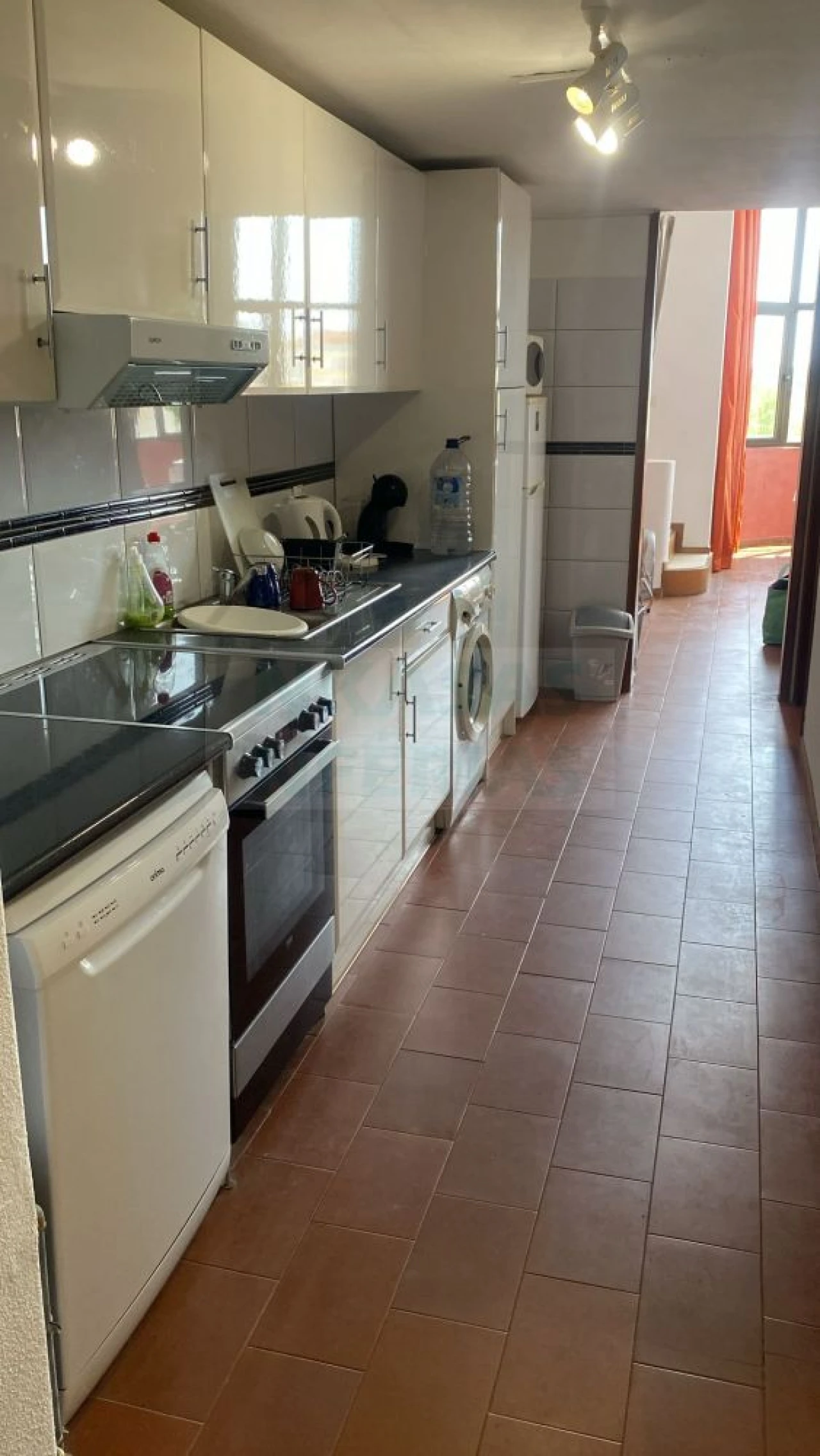 Apartamento T2 para Venda em Portimão Foto 3