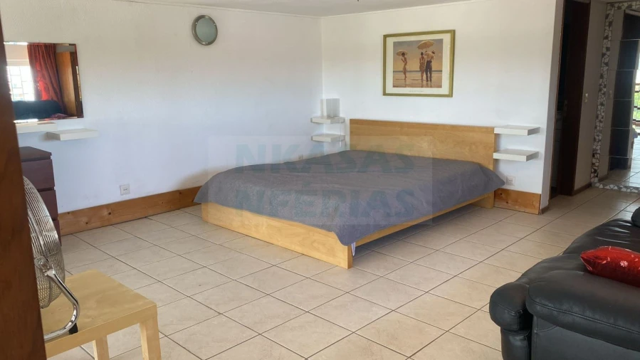 Apartamento T2 para Venda em Portimão Foto 14
