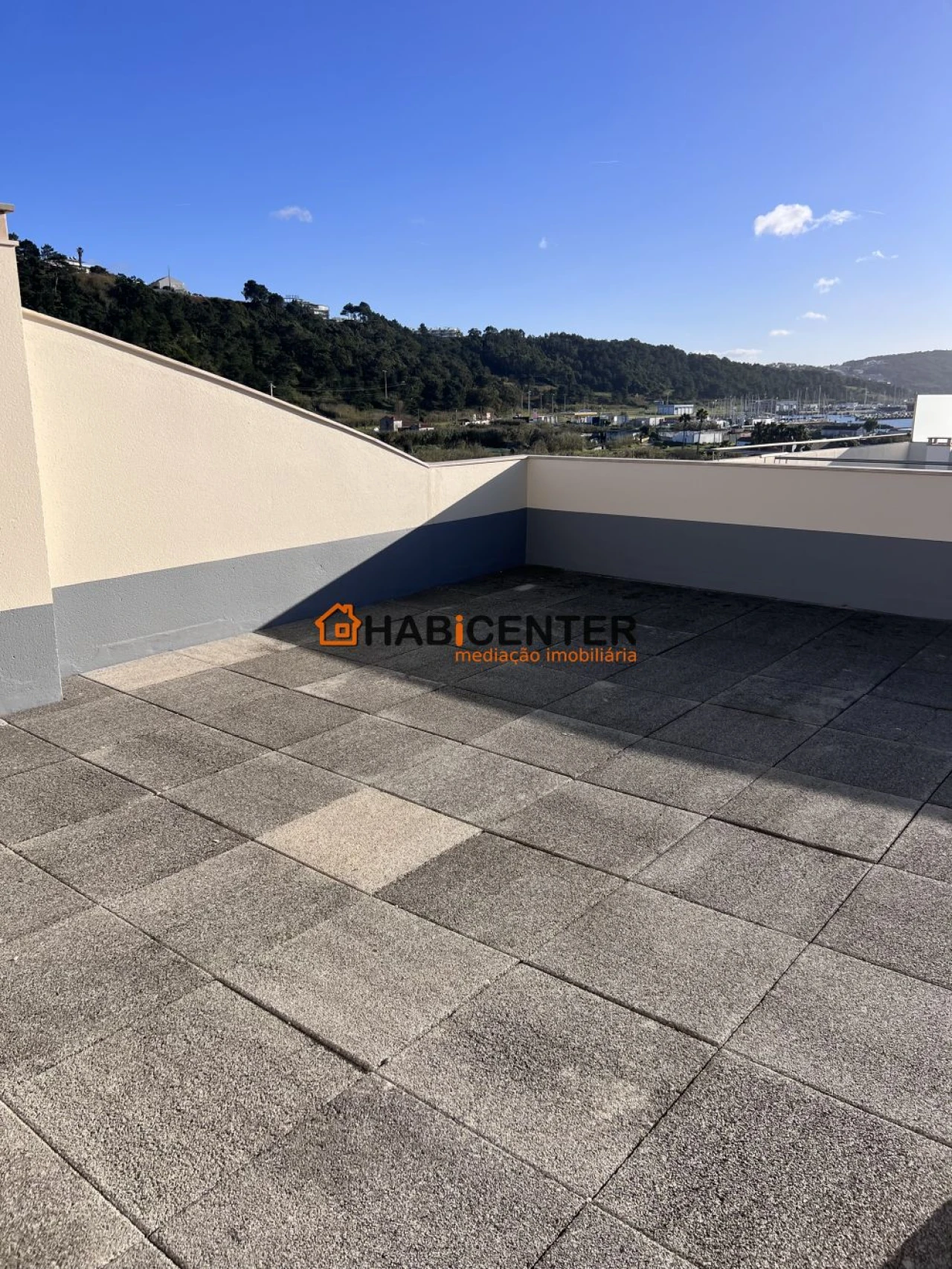 Apartamento T2 para Venda em Nazare Foto 27