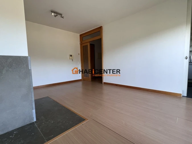 Apartamento T2 para Venda em Nazare Foto 12