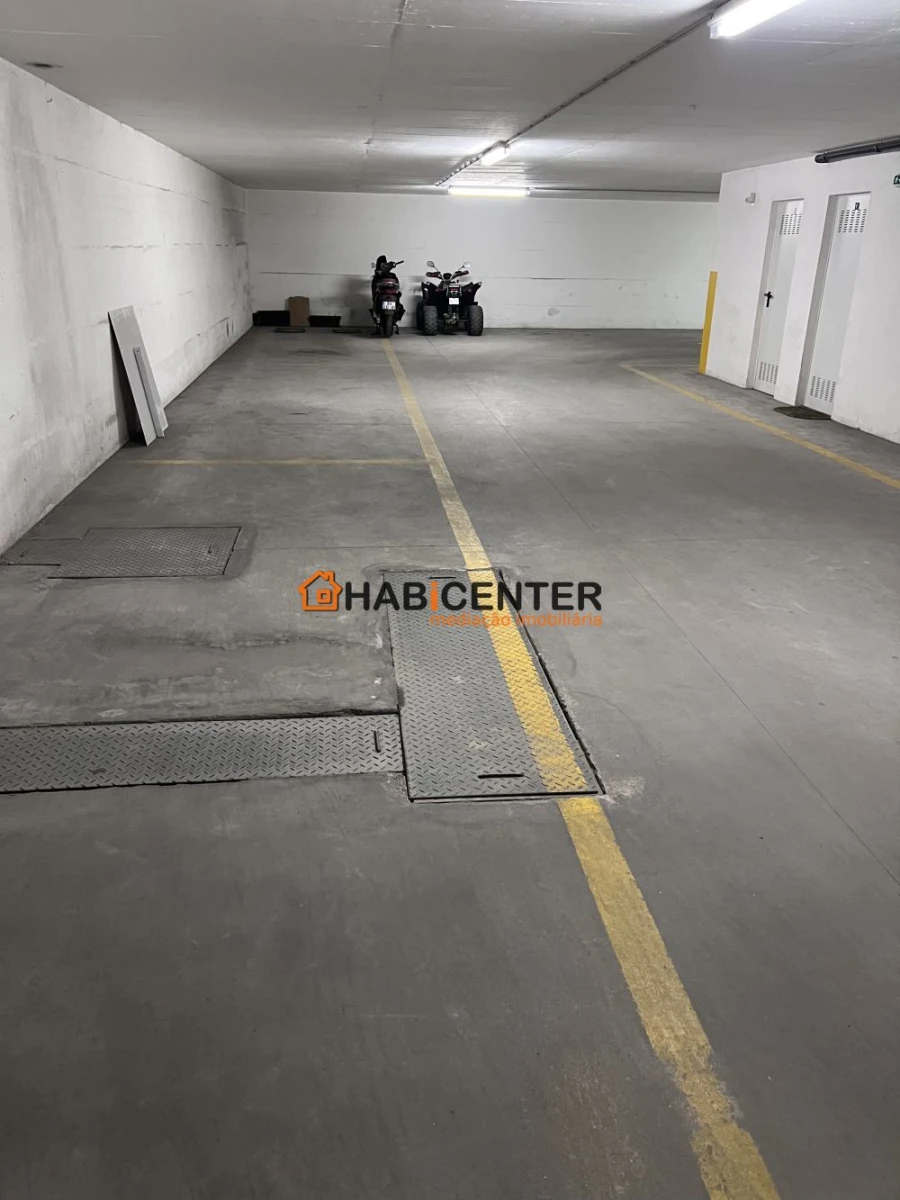 Apartamento T2 para Venda em Nazare Foto 26