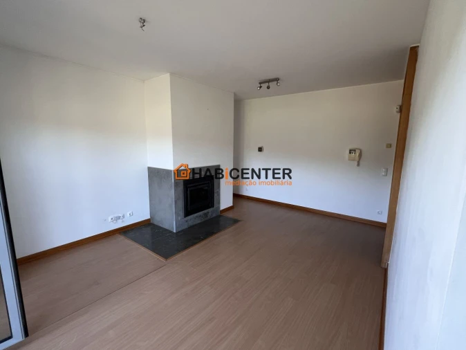 Apartamento T2 para Venda em Nazare Foto 10