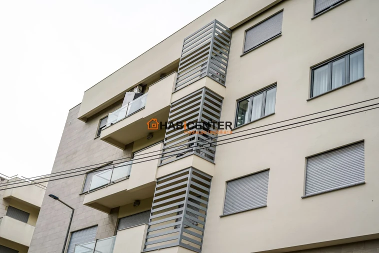 Apartamento T2 para Venda em Nazare Foto 3