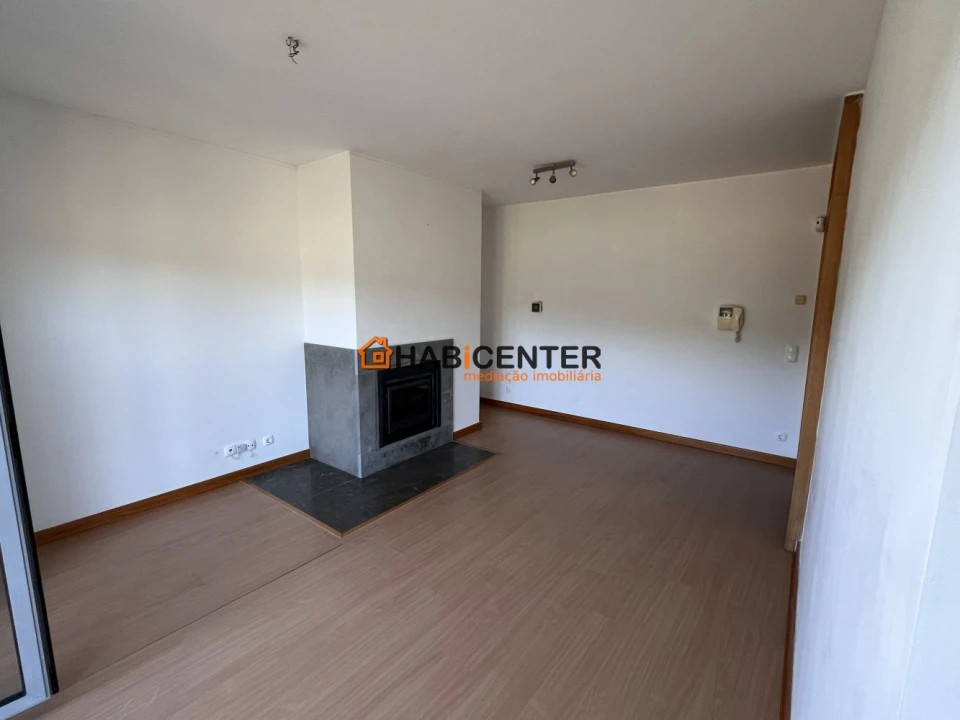 Apartamento T2 para Venda em Nazare Foto 10