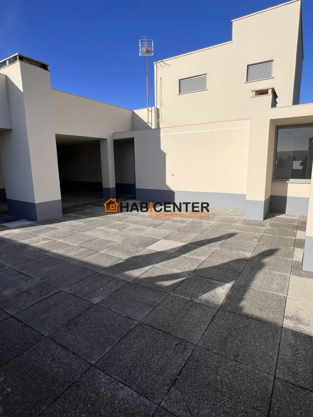 Apartamento T2 para Venda em Nazare Foto 28