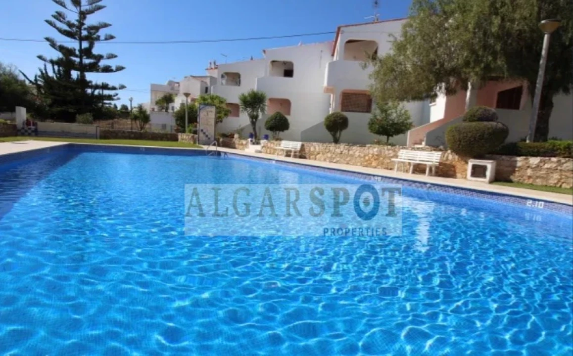 Apartamento T2 para Venda em Porches Foto 16