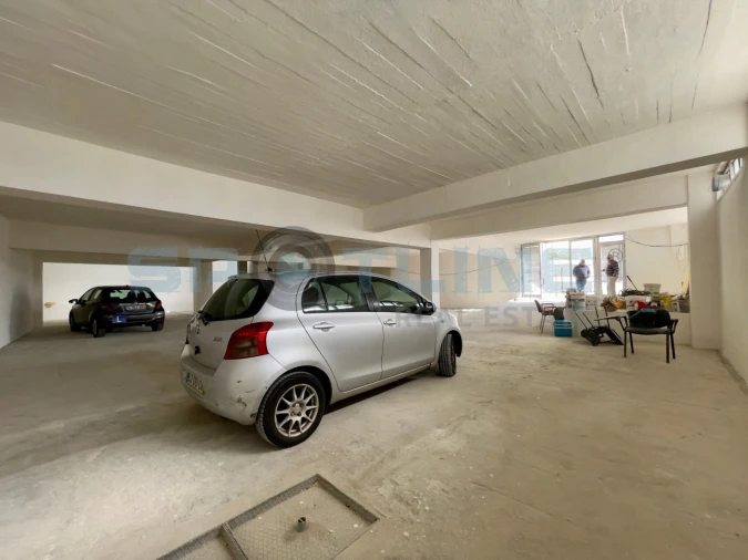 Loja para Arrendamento em Almada, Cova da Piedade, Pragal e Cacilhas Foto 3