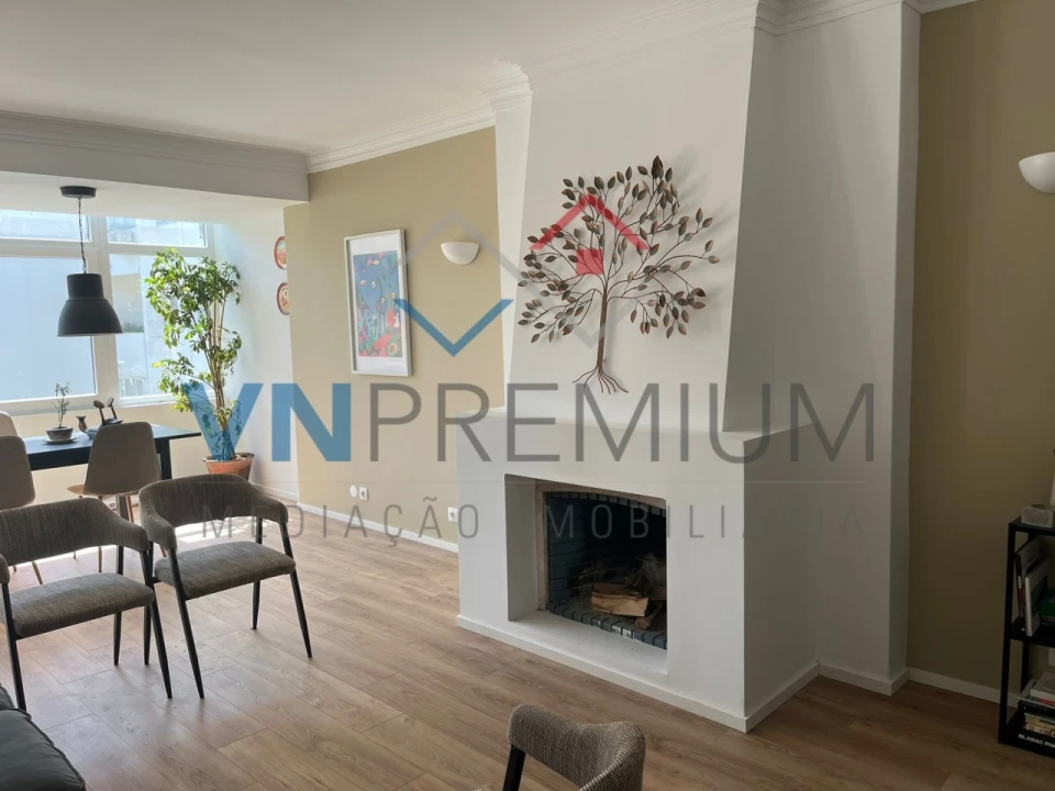 Apartamento T3 para Venda em Cascais e Estoril Foto 2