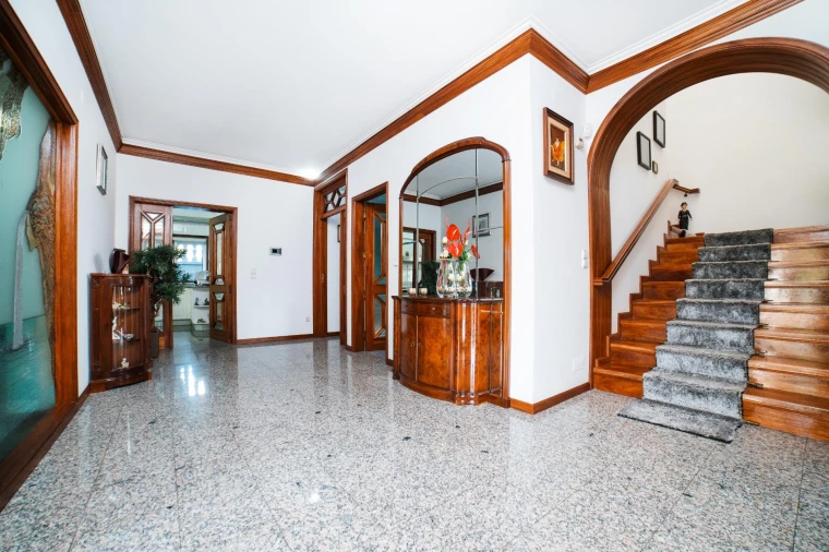 Moradia T7 para Venda em Pousa Foto 18