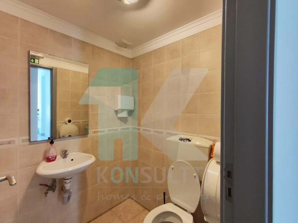 Loja para Venda em Carcavelos e Parede Foto 10