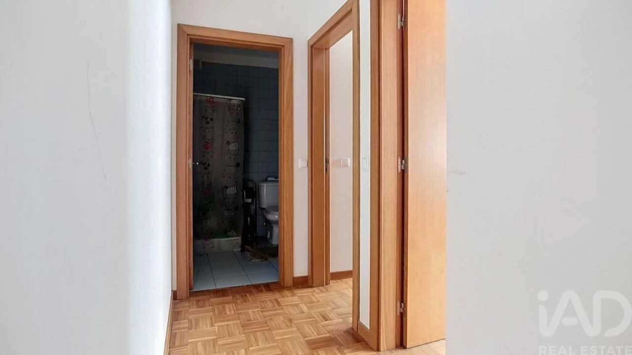 Apartamento T4 para Venda em Fornos Foto 12