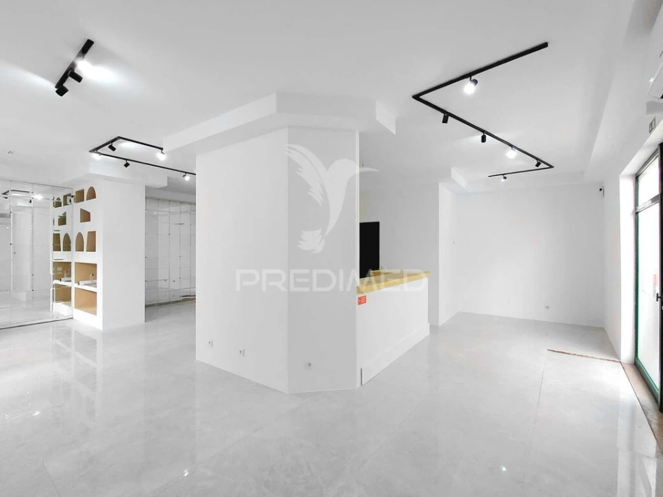 Loja para Venda em Olhão Foto 4