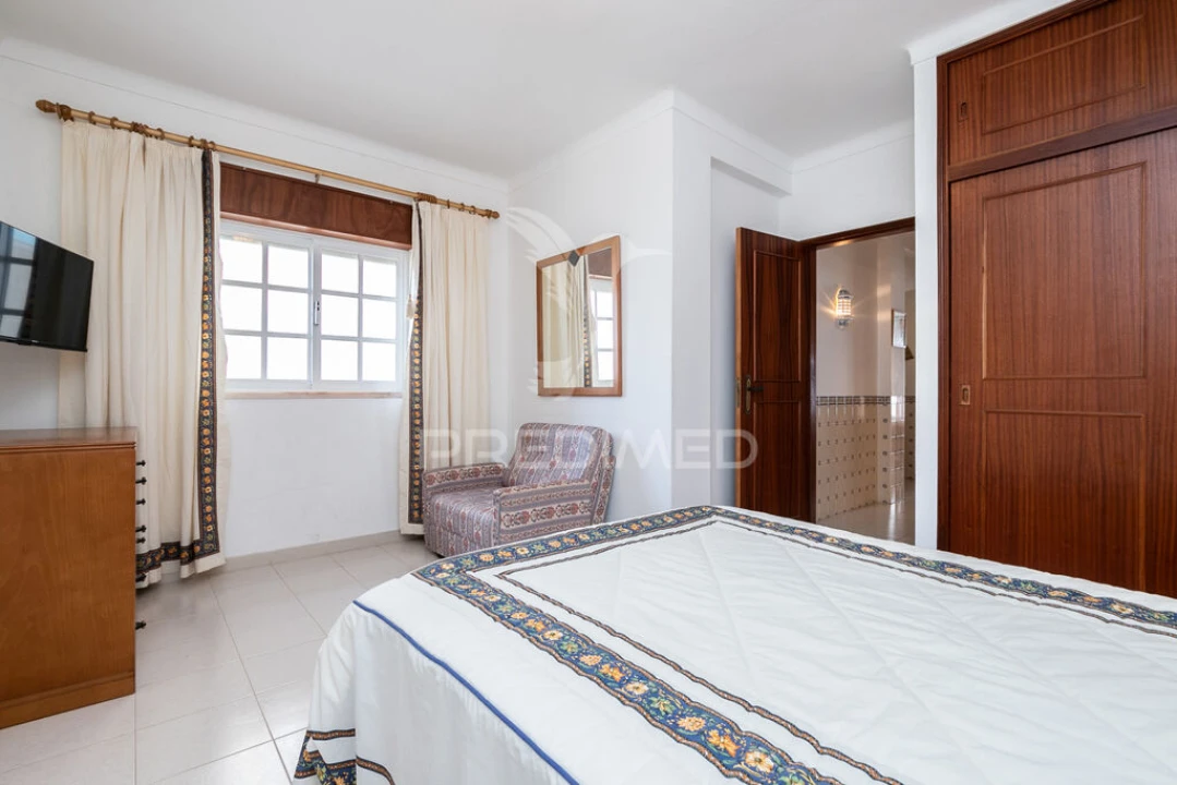 Apartamento T2 para Venda em Conceição e Cabanas de Tavira Foto 16