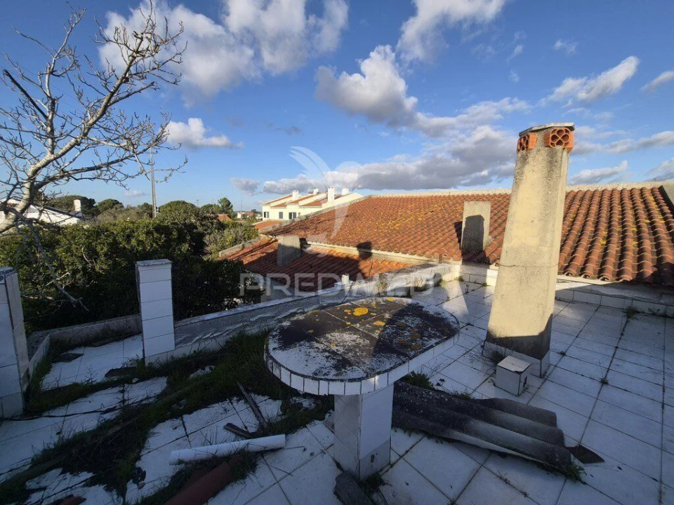 Moradia T3 para Venda em Quinta do Anjo Foto 14