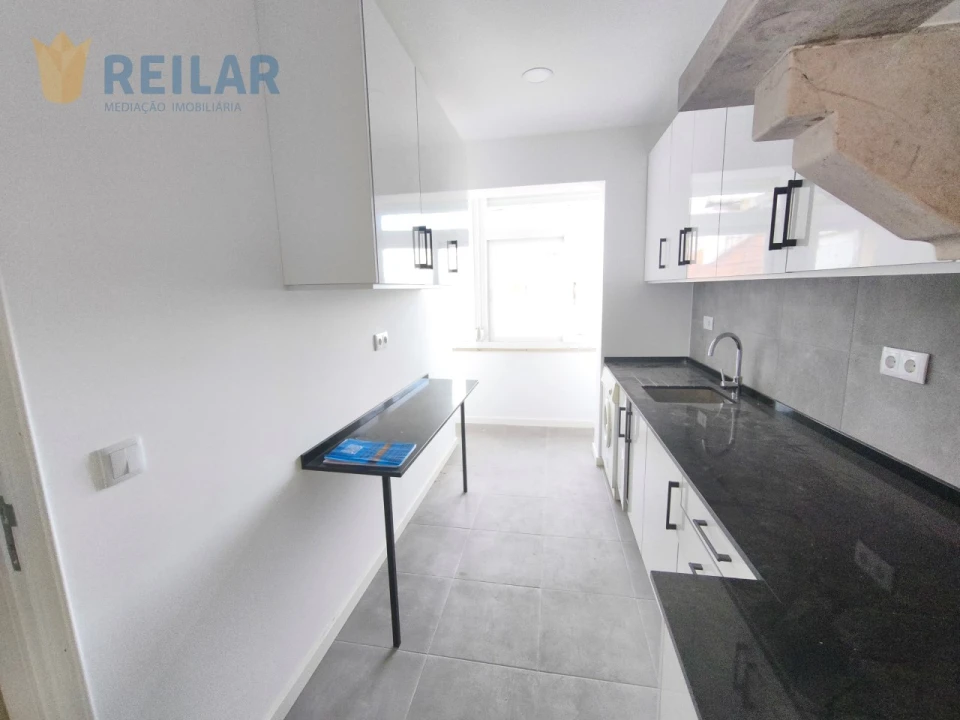 Apartamento T1 para Arrendamento em São Vicente Foto 1