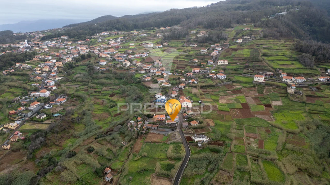 Moradia T3 para Venda em Porto Moniz Foto 13