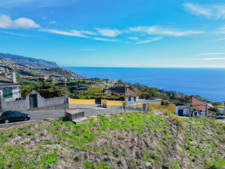 Moradia T3 para Venda em Canhas Foto 8