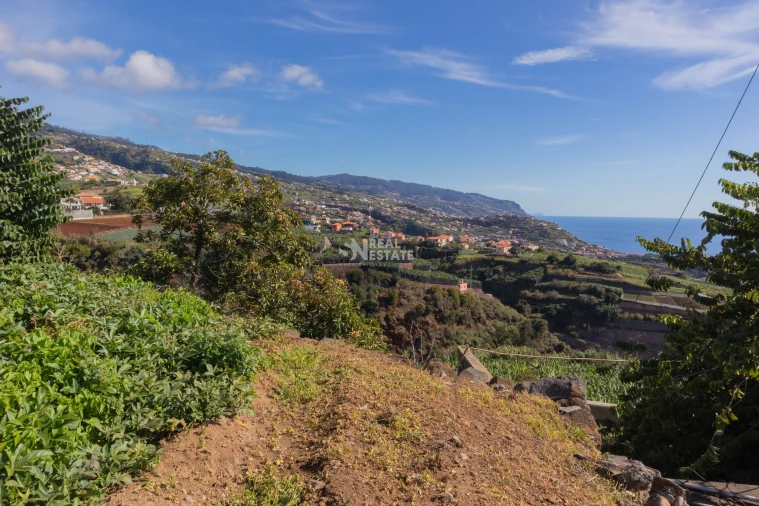 Moradia T3 para Venda em Canhas Foto 22