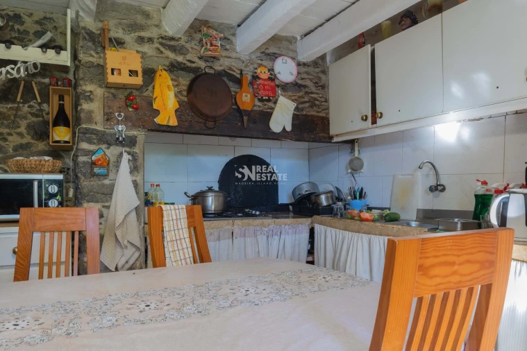 Moradia T3 para Venda em Canhas Foto 14