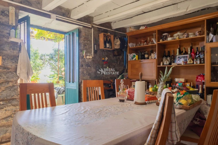 Moradia T3 para Venda em Canhas Foto 13