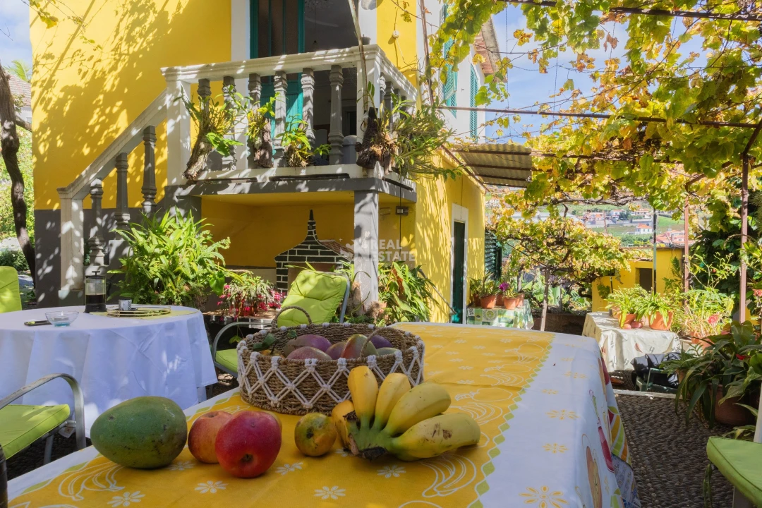 Moradia T3 para Venda em Canhas Foto 33