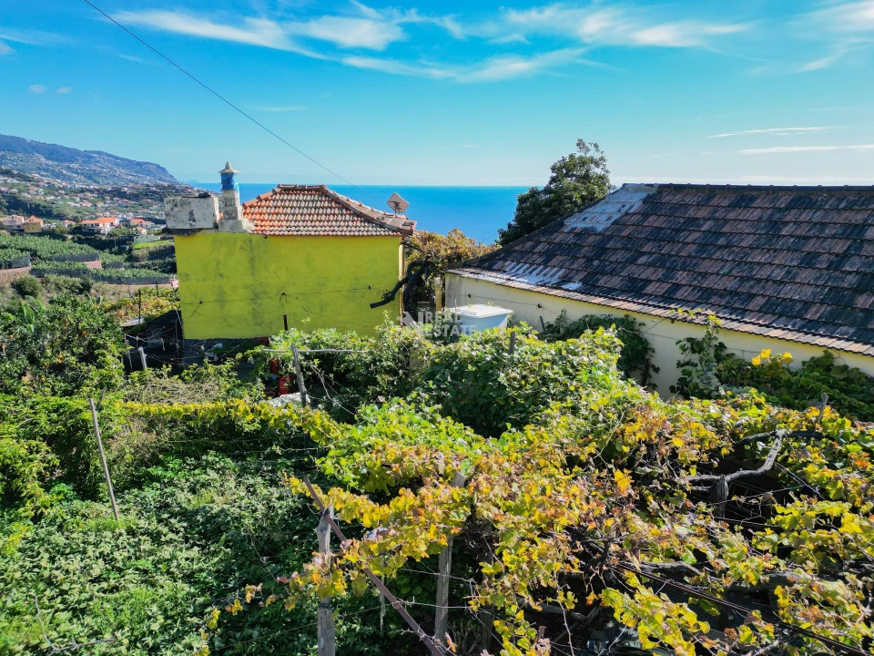 Moradia T3 para Venda em Canhas Foto 10