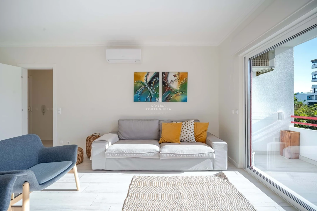 Apartamento T2 para Arrendamento em Quarteira Foto 11
