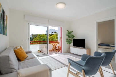 Apartamento T2 para Arrendamento em Quarteira