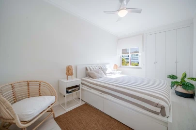 Apartamento T2 para Arrendamento em Quarteira