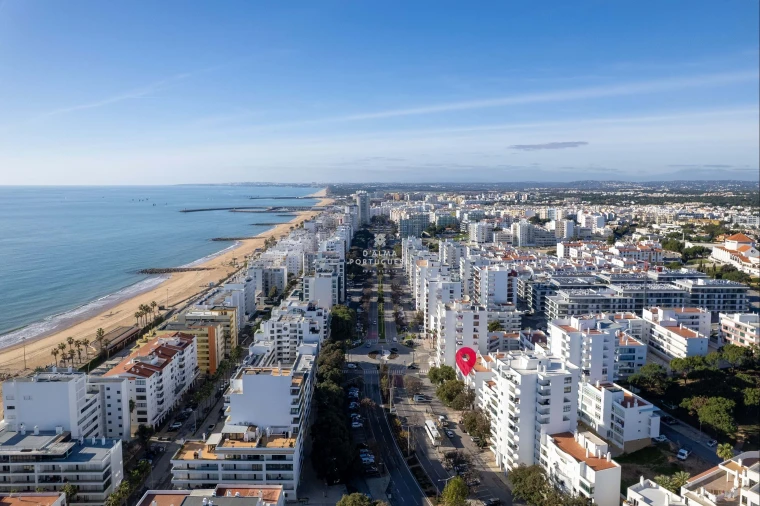 Apartamento T2 para Arrendamento em Quarteira Foto 3