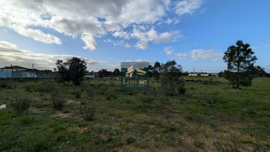 Terreno para Venda em Pinhal Novo Foto 2