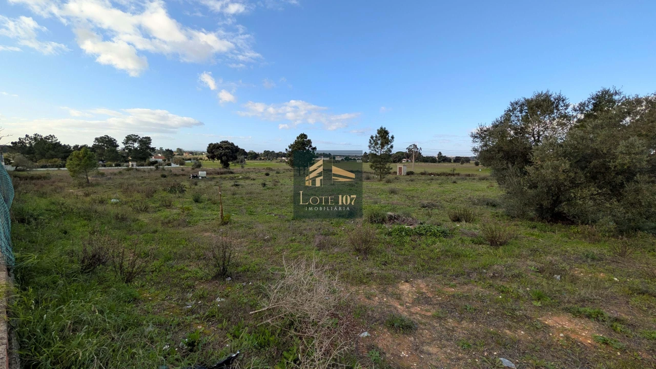 Terreno para Venda em Pinhal Novo Foto 1