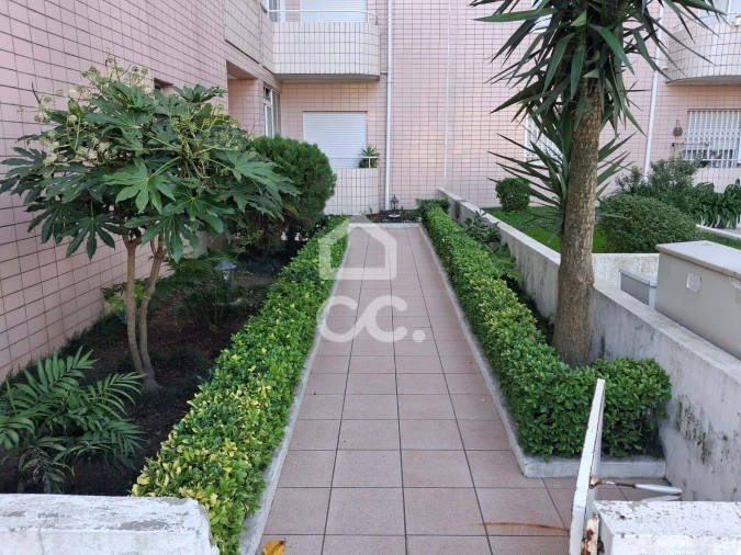 Apartamento T2 para Venda em Baguim do Monte (Rio Tinto) Foto 2