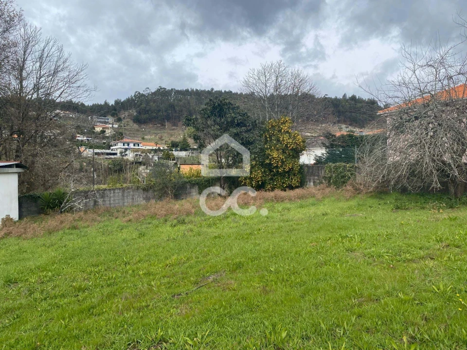 Terreno para Venda em Selho São Lourenço e Gominhães Foto 10