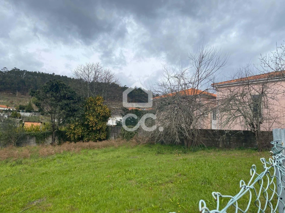 Terreno para Venda em Selho São Lourenço e Gominhães Foto 13