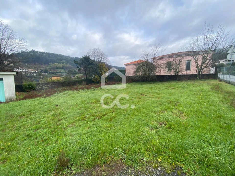 Terreno para Venda em Selho São Lourenço e Gominhães Foto 19
