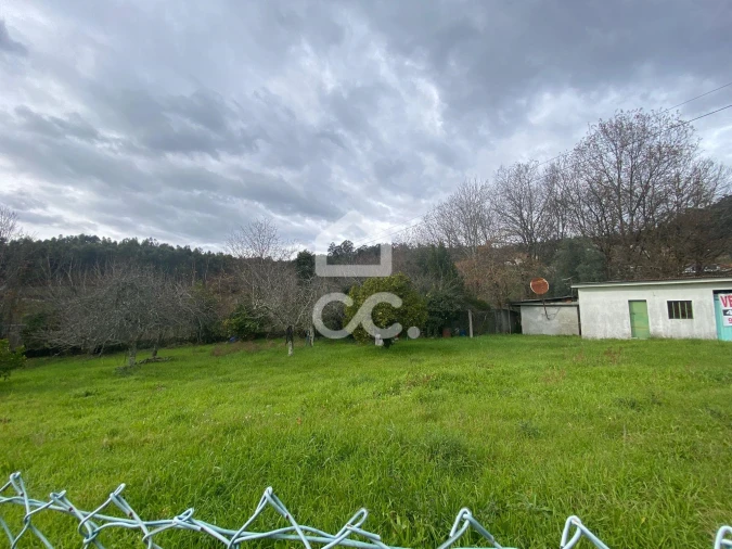 Terreno para Venda em Selho São Lourenço e Gominhães Foto 4