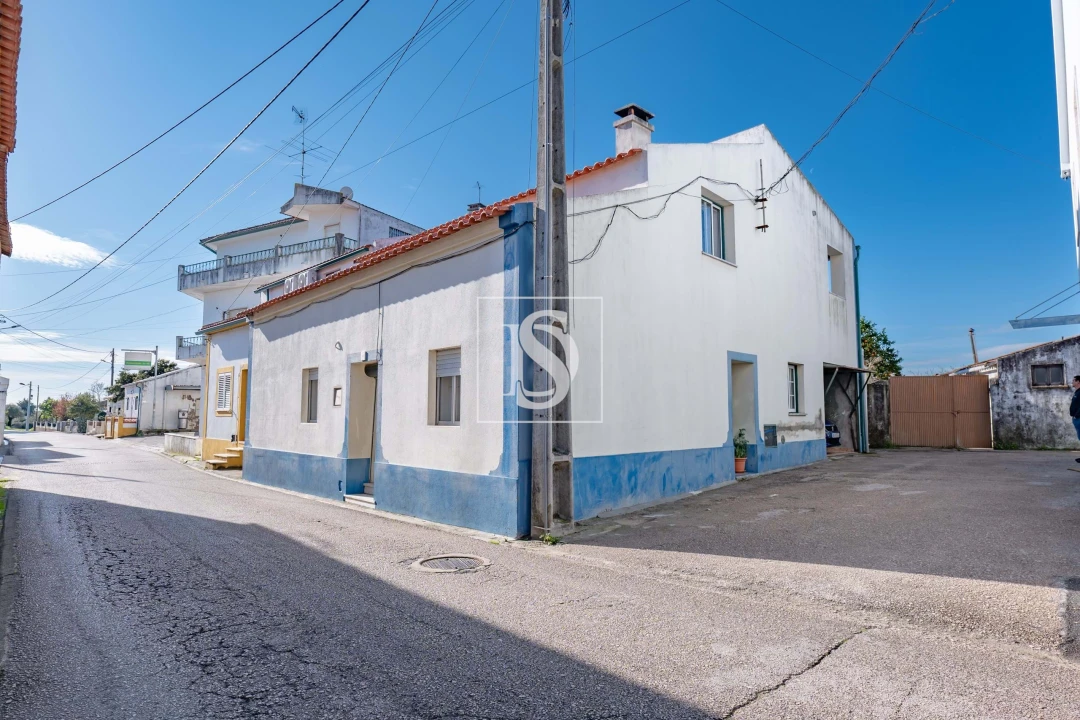 Moradia T3 para Venda em Olaia e Paço Foto 1