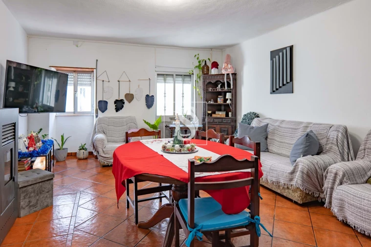 Moradia T3 para Venda em Olaia e Paço Foto 10