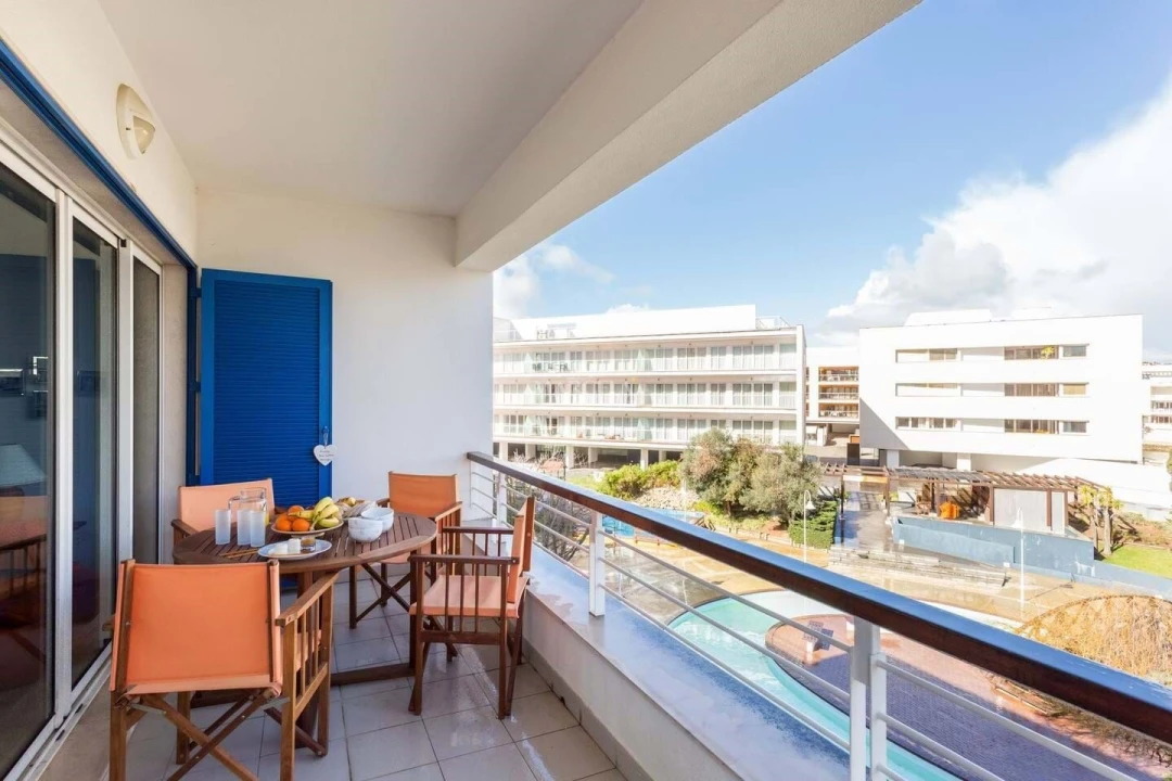 Apartamento T2 para Arrendamento em Lagos (São Sebastião e Santa Maria) Foto 1