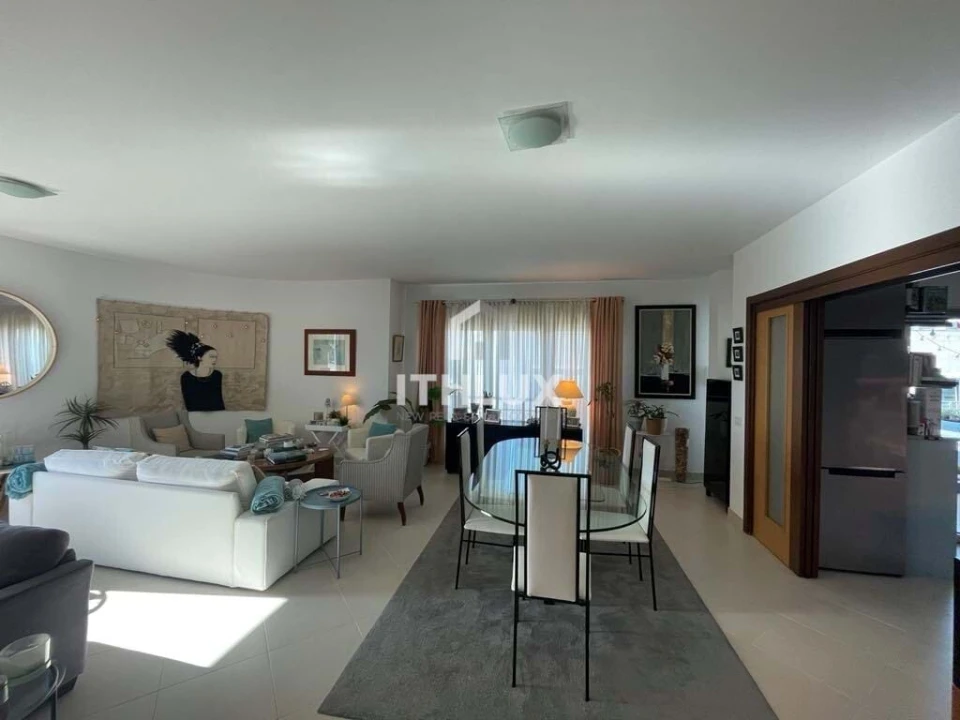 Apartamento T4 para Venda em Tavira (Santa Maria e Santiago) Foto 1
