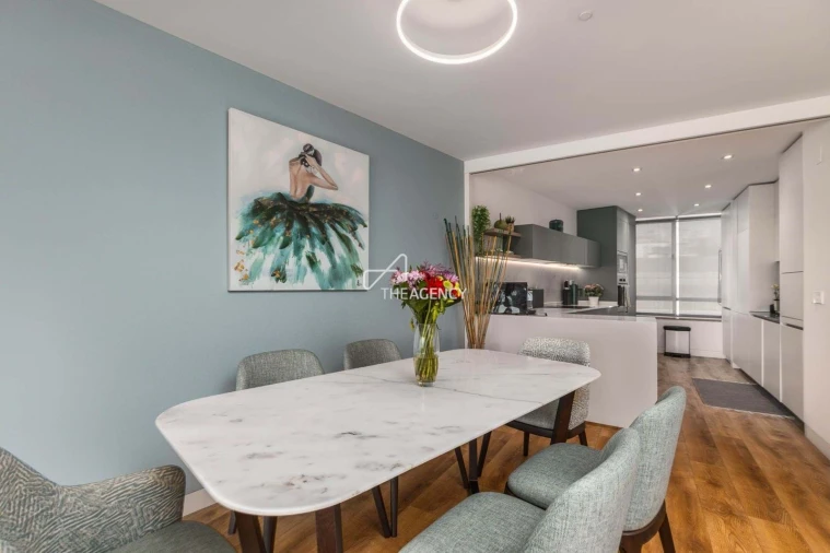 Apartamento T2 para Venda em Ajuda Foto 5