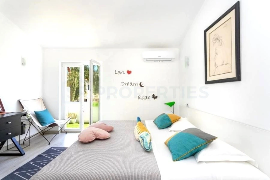 Moradia T2 para Venda em Albufeira e Olhos de Água Foto 4