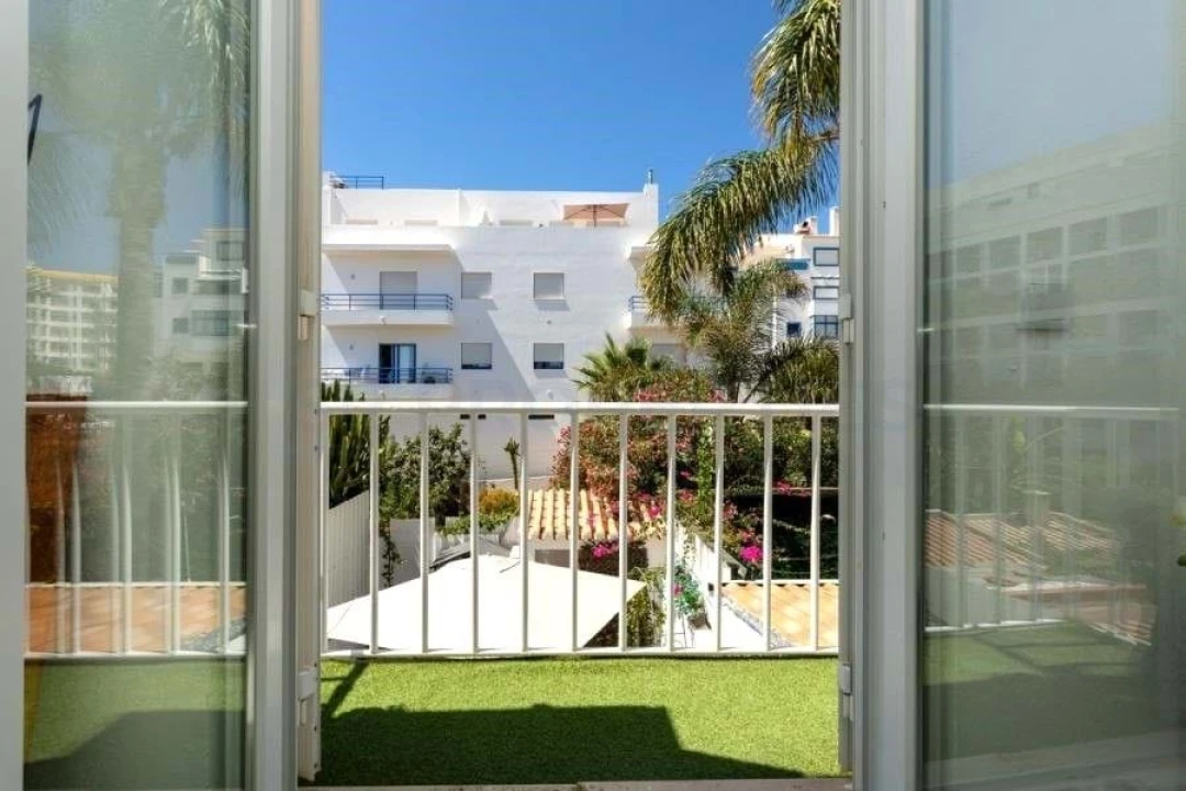 Moradia T2 para Venda em Albufeira e Olhos de Água Foto 18