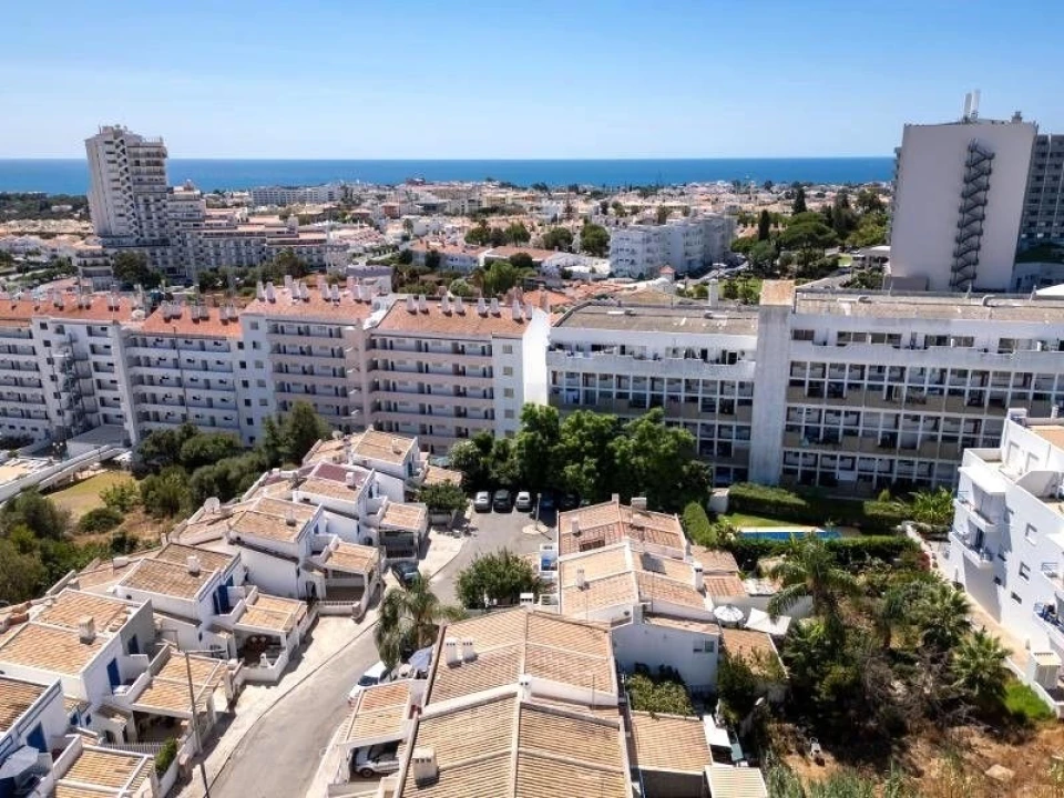 Moradia T2 para Venda em Albufeira e Olhos de Água Foto 30