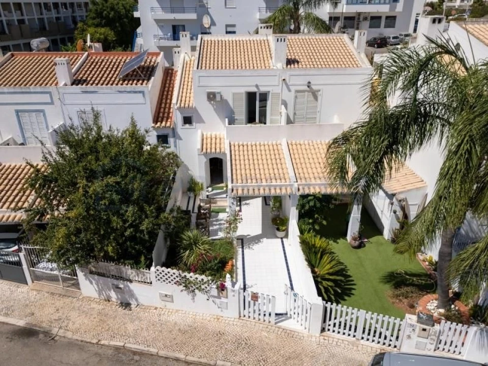 Moradia T2 para Venda em Albufeira e Olhos de Água Foto 32