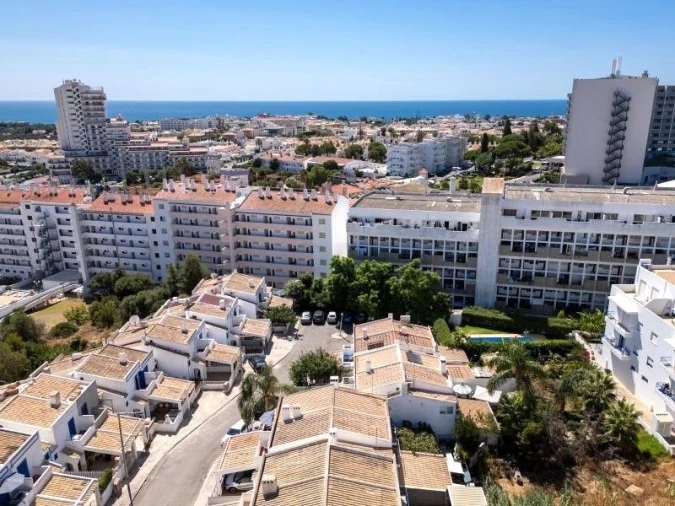 Moradia T2 para Venda em Albufeira e Olhos de Água Foto 30