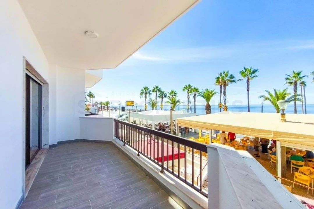 Apartamento T3 para Venda em Quarteira Foto 12