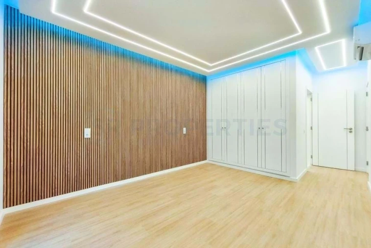 Apartamento T3 para Venda em Quarteira Foto 19