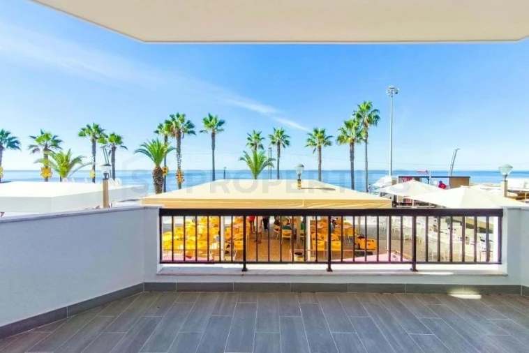 Apartamento T3 para Venda em Quarteira Foto 8